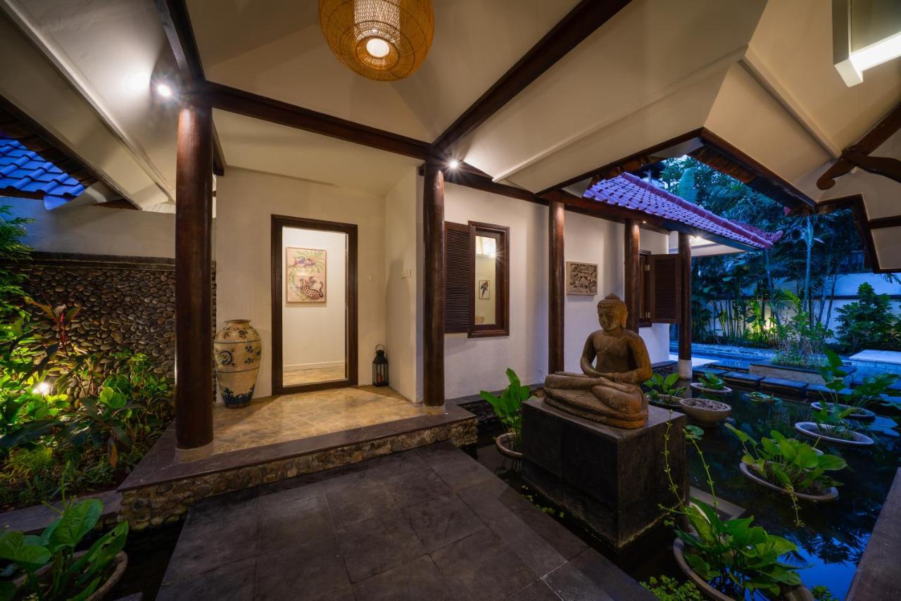 Villa Luxury 3 Bed With Pool In Great Location With Beachfront Spa Access *