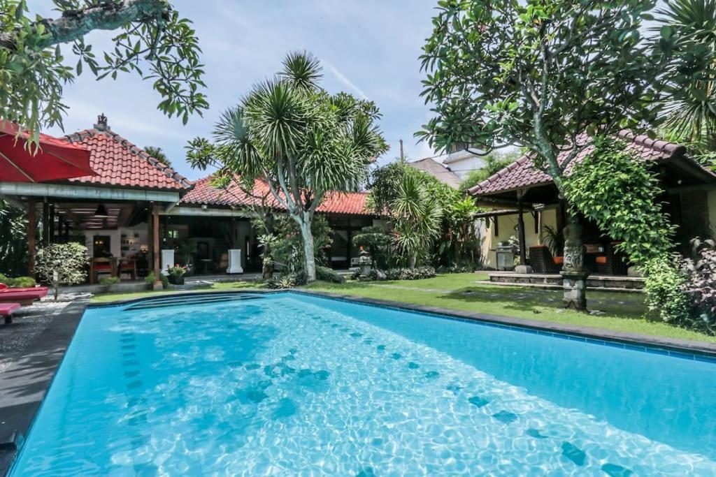 Rinjani Villa *