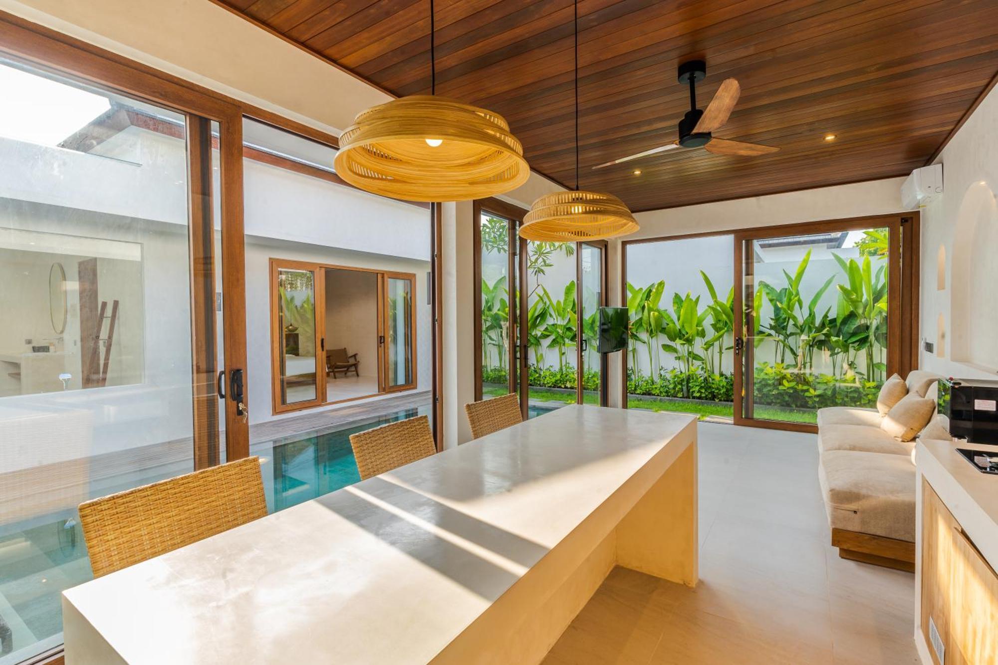 Villa J4 *