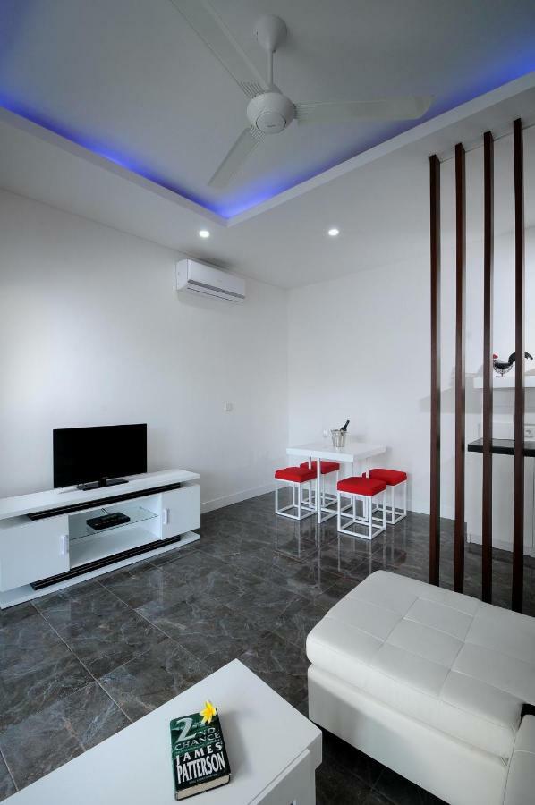 Apartment Suka Merta *