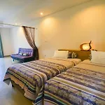 Alit Beach Resort&Villas