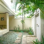 Natah Bale Villas