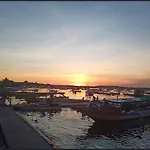Turtle Island Homestay