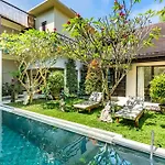 Anedda Merta Sari Villa Sanur