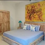 Eca Villa