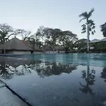 Alit Beach Resort&Villas