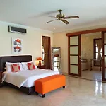 Lily Luxury Suites