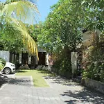 Pungutan House Villa 4