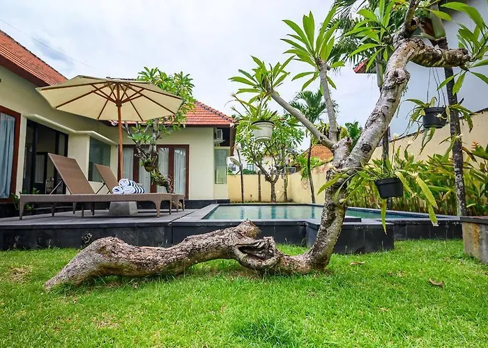 Lucky Lily Villa