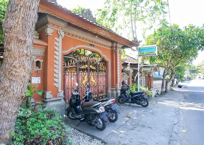 Gina\'S Guest House