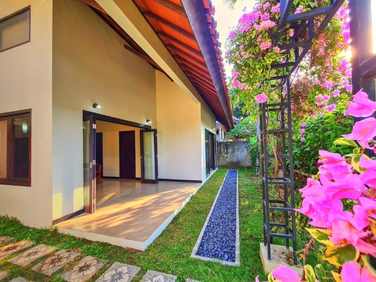 Sayang Taman Villas 3*