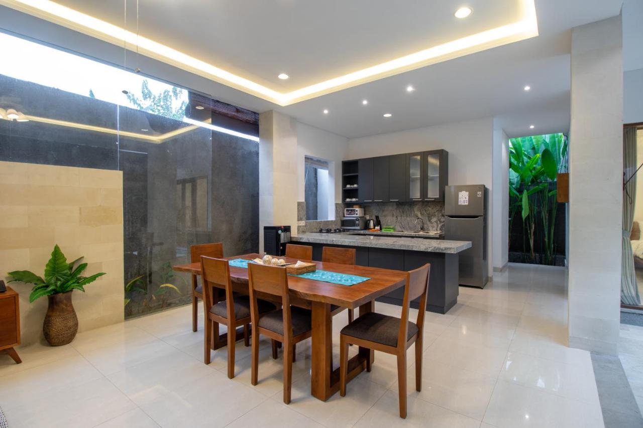 Sayang Viii Villa *