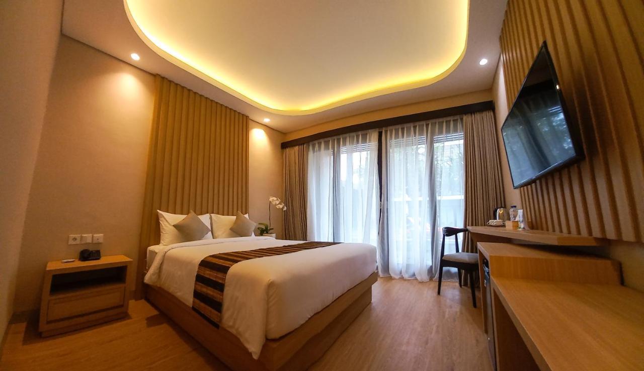 Abisha Hotel 3*