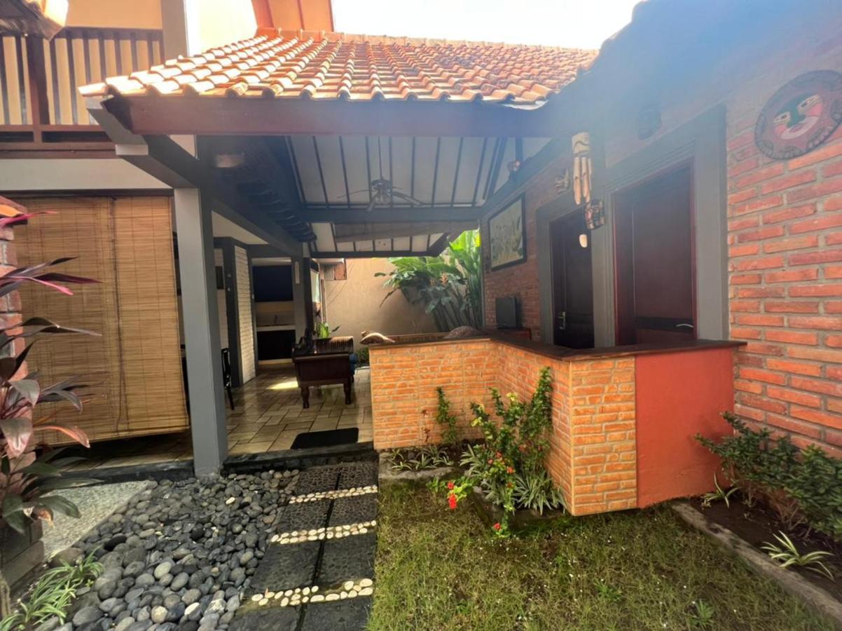 Wikarmas Villa