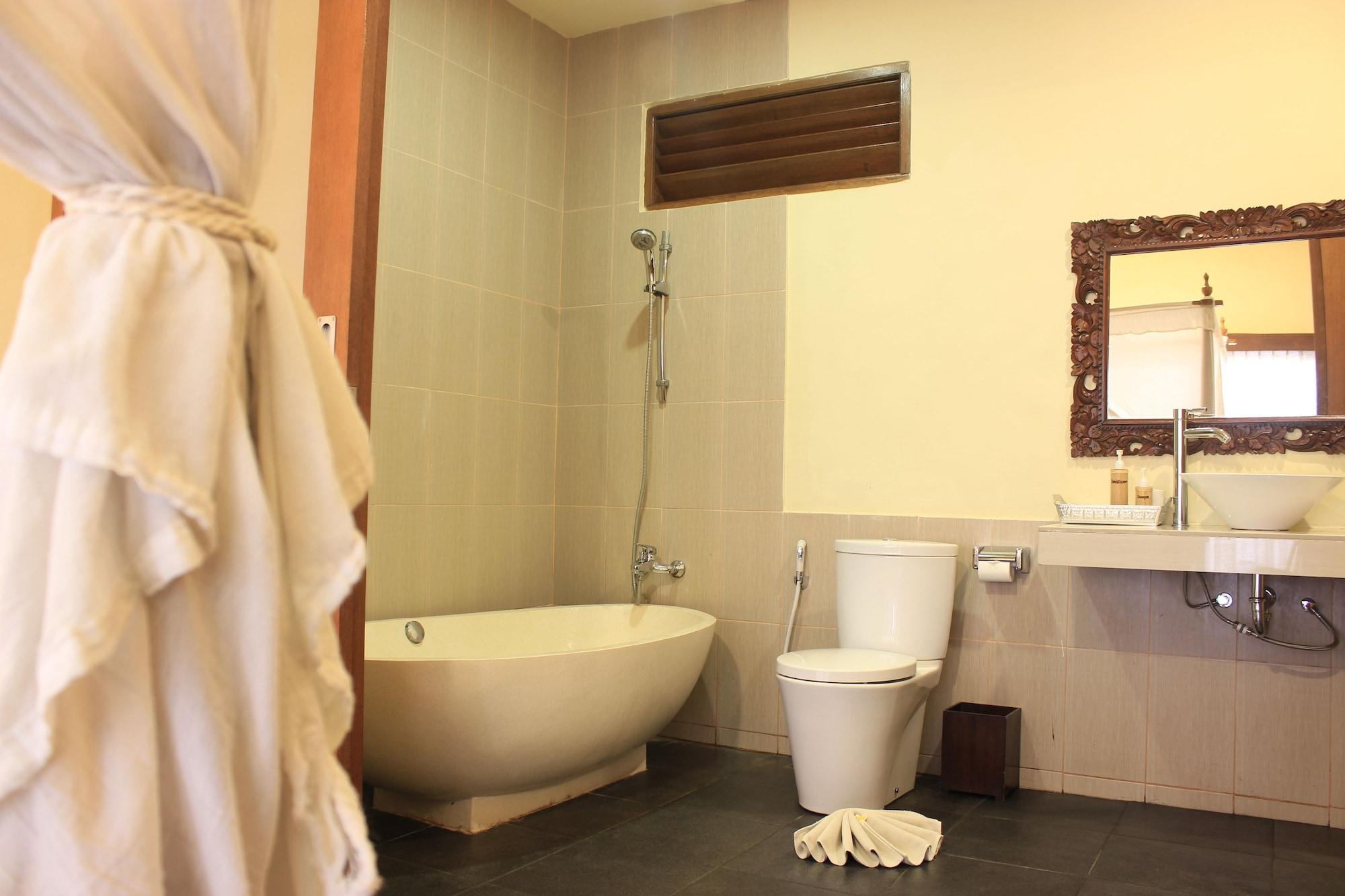 Hotel Diwangkara Beach Hotel And Resort 3*