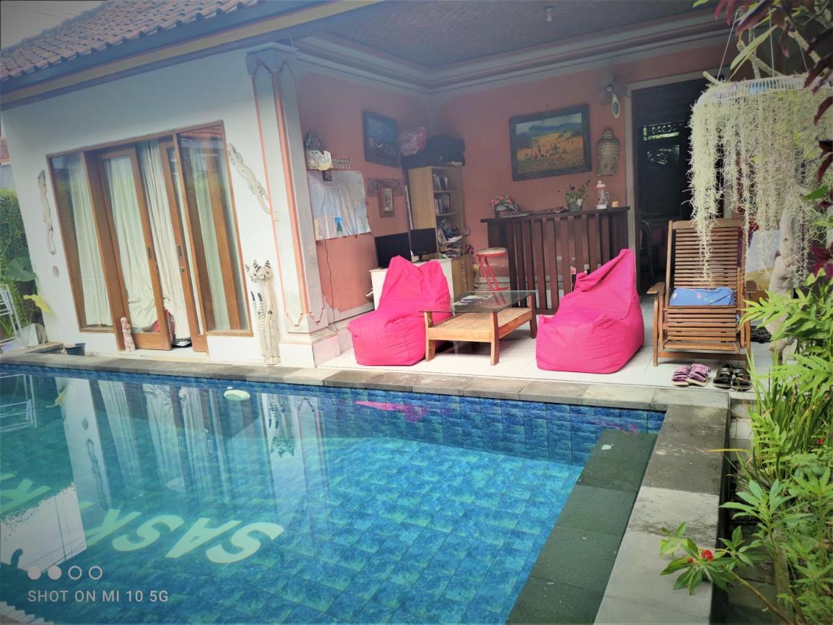 G Saskara Homestay *