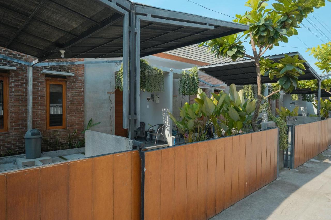 Guest house Andewi Denpasar Redpartner - Minimum 30 Nights Sanur (Bali)