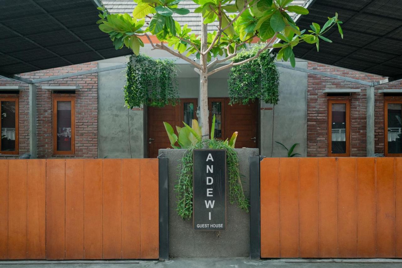Guest house Andewi Denpasar Redpartner - Minimum 30 Nights