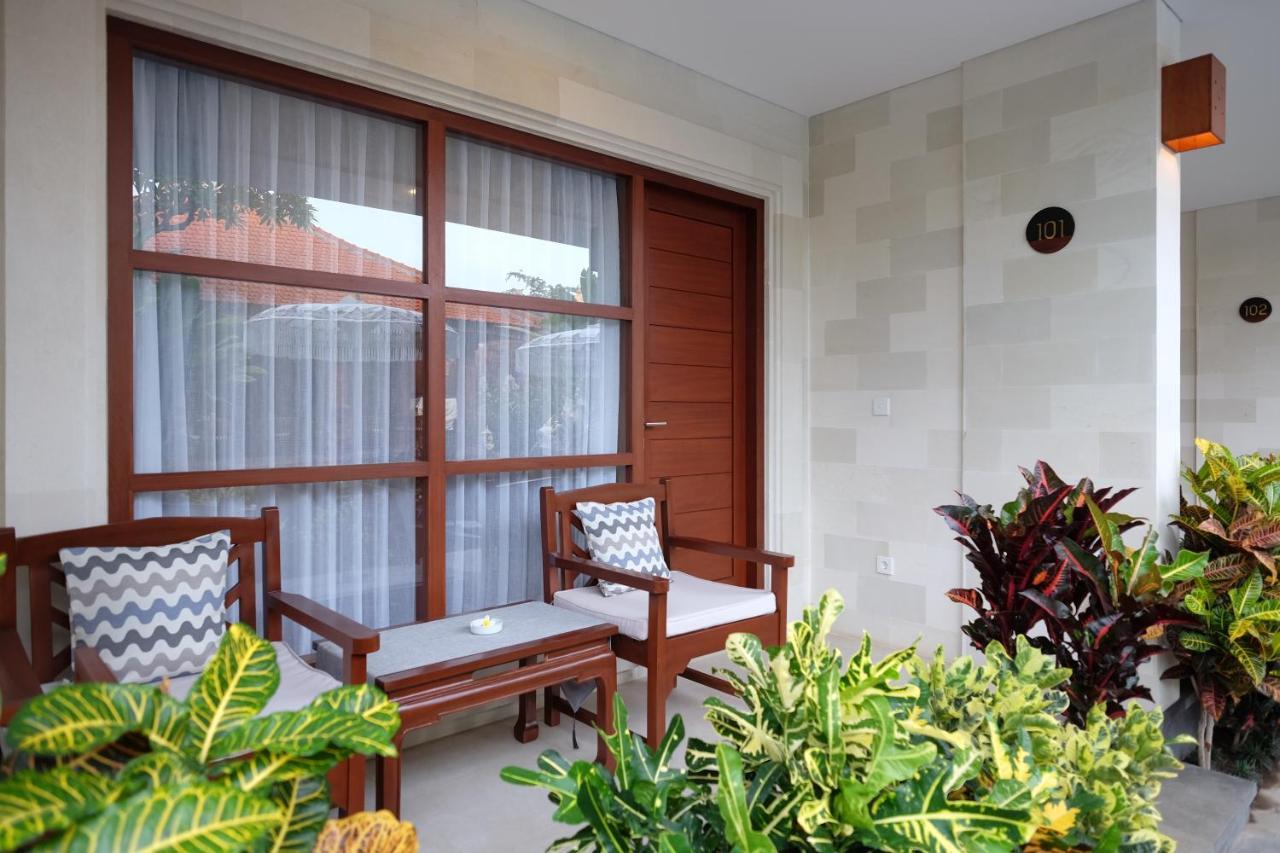 Kayu Sugih Palace Guest house *