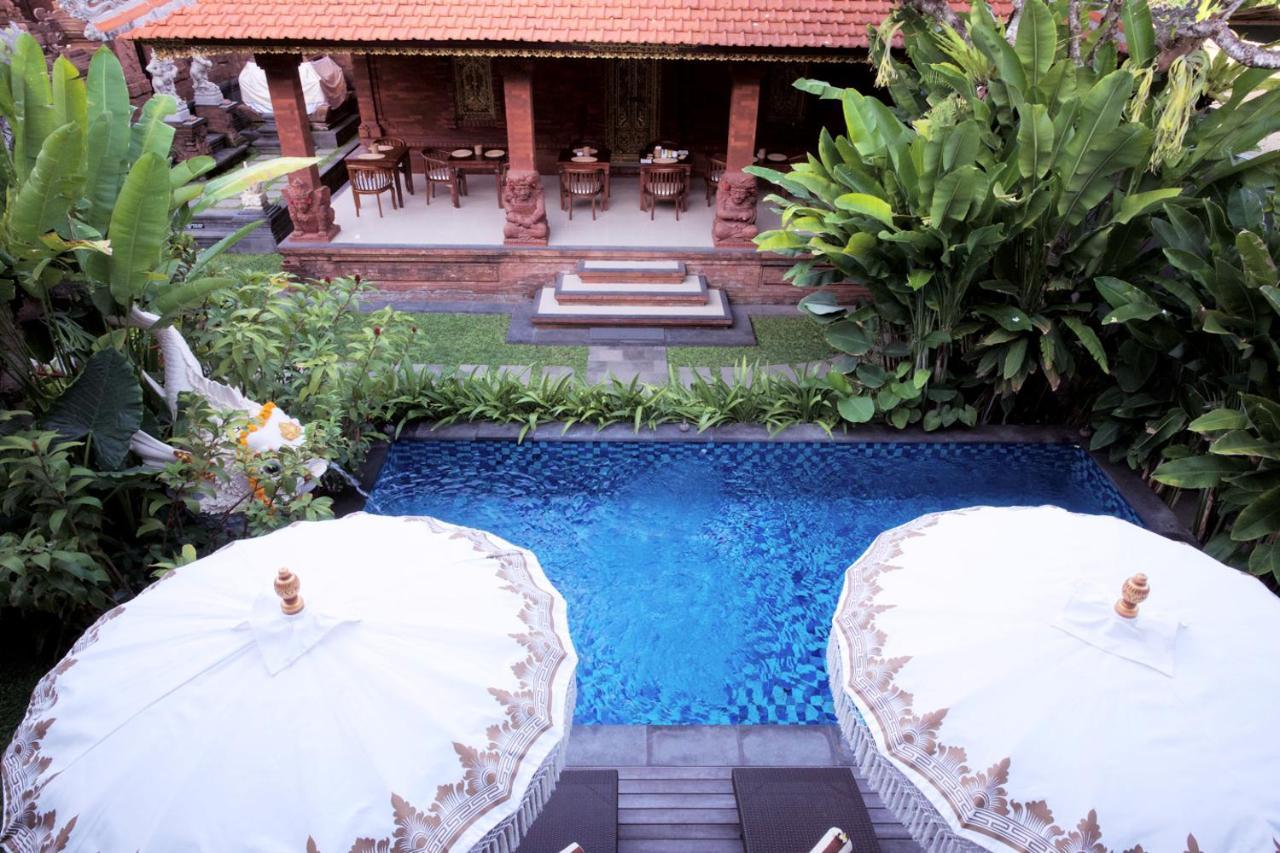Kayu Sugih Palace *