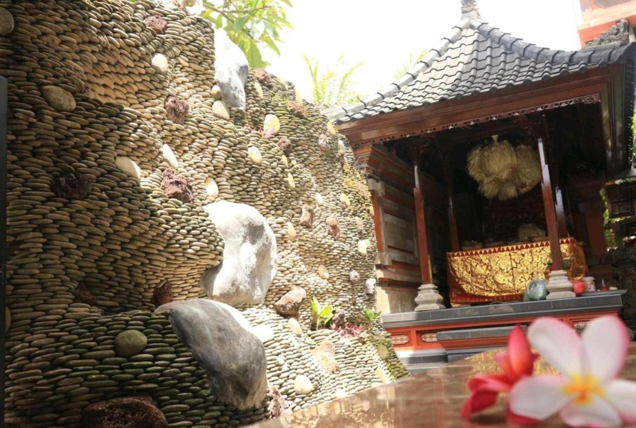Wisma tamu Kubu Indah Near Sindhu *
