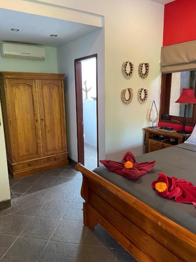 Spacious 4-bedroom Garden Villa Sanur