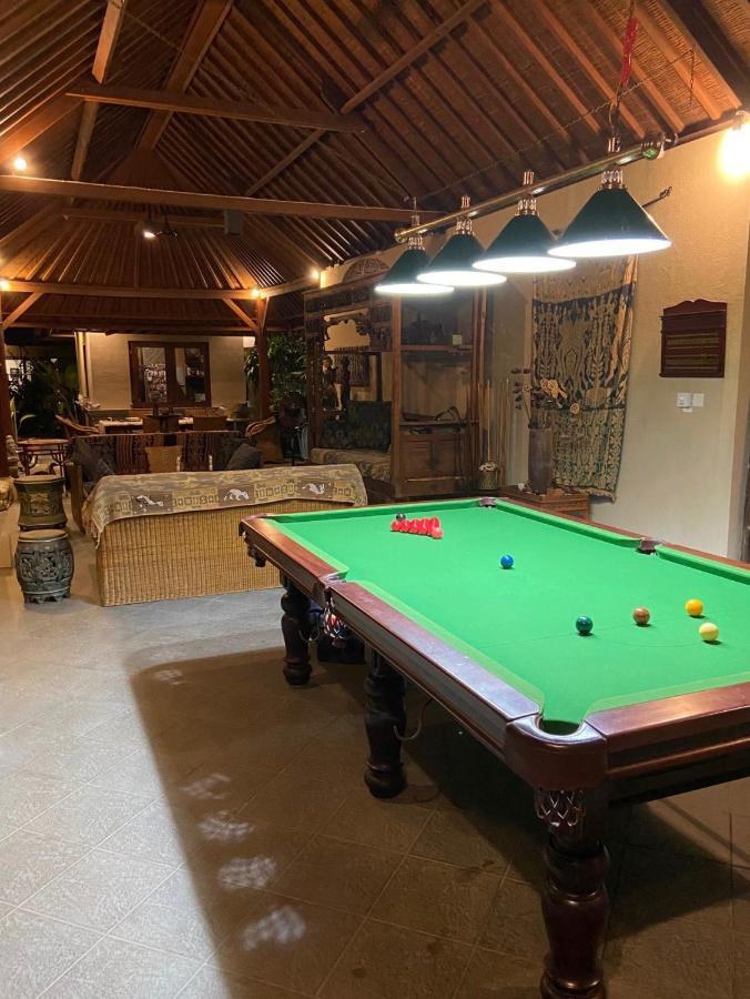 Spacious 4-bedroom Garden Sanur