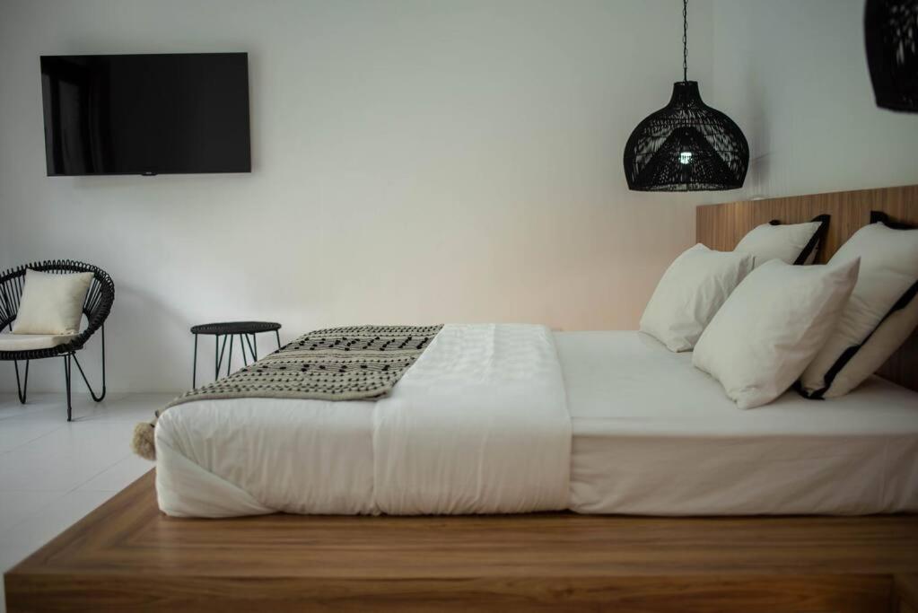 Nika Indi - 2 Bedroom With Pool At Villa