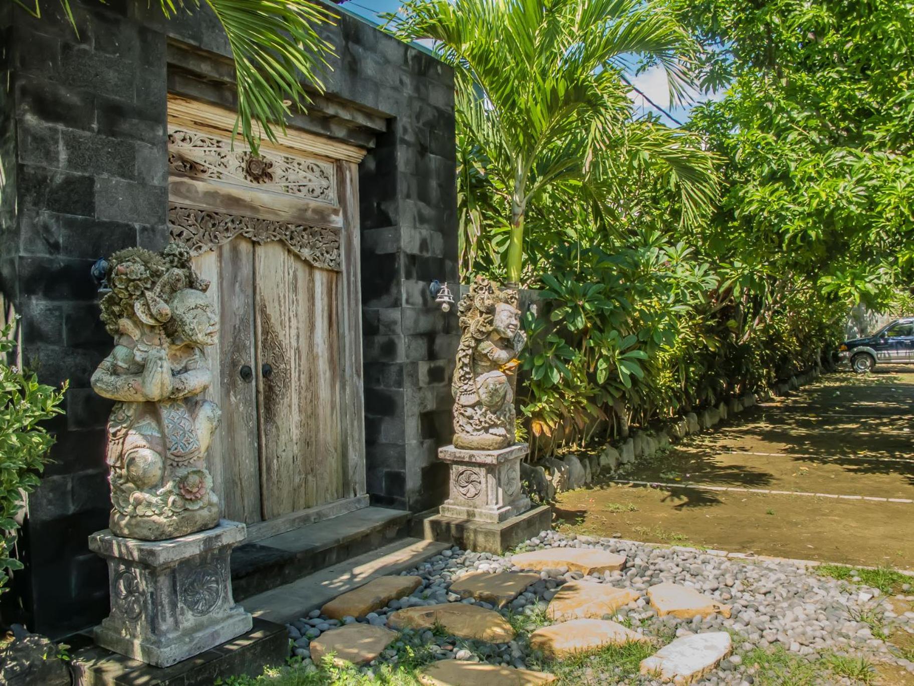 Jatelu Sanur (Bali)