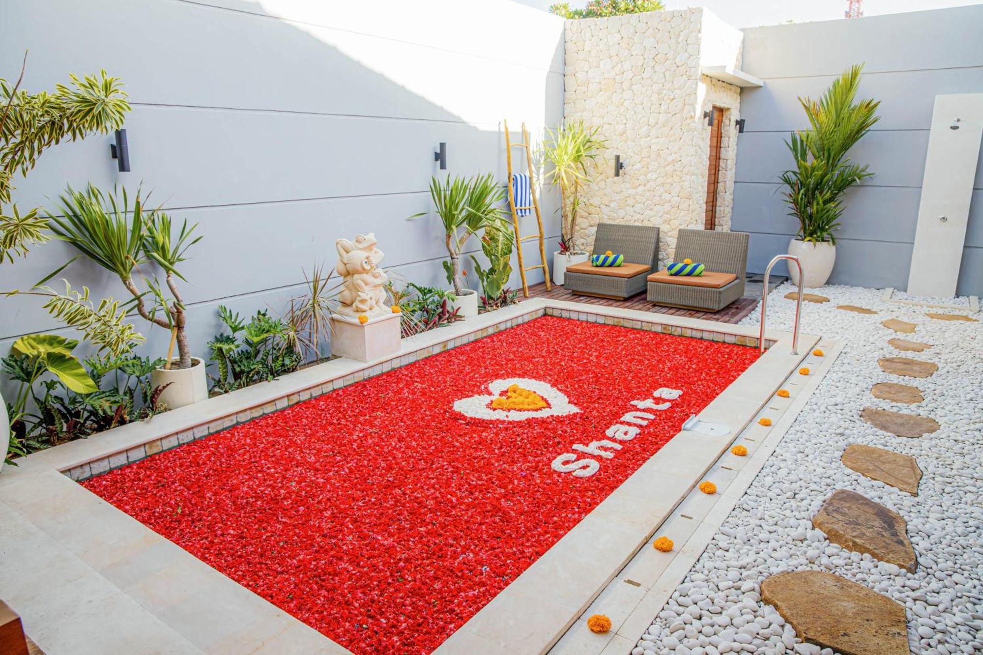 Shanta Villa *