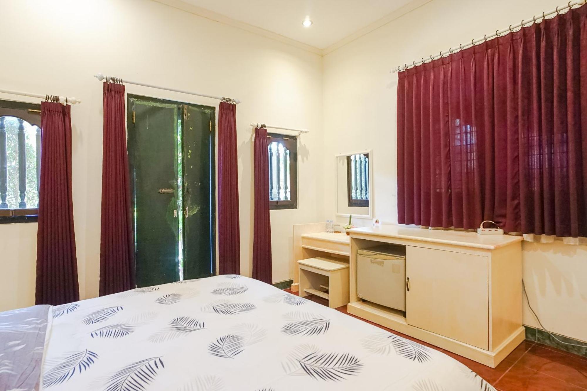 Wayan Guest house 2*