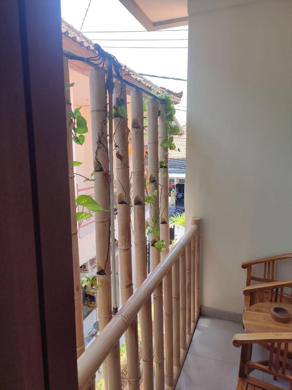 Guest house Kubu Di-kayla's *
