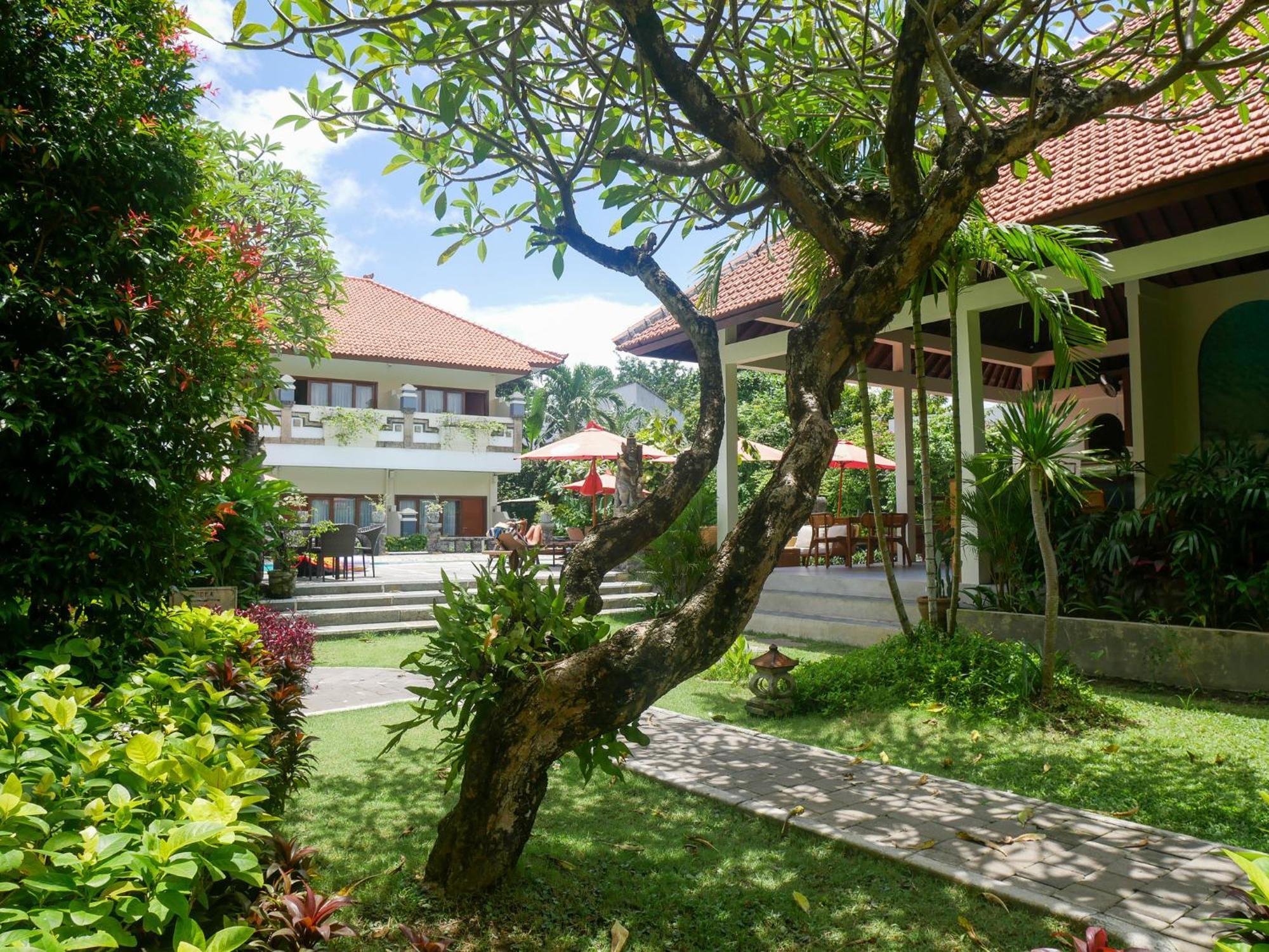 Marine Bay Hotel Sanur