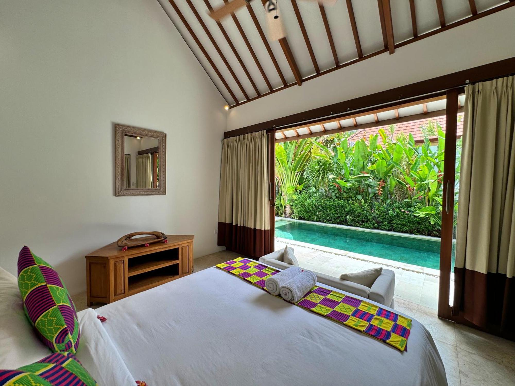 Villa 2-br In Mins Walk To The