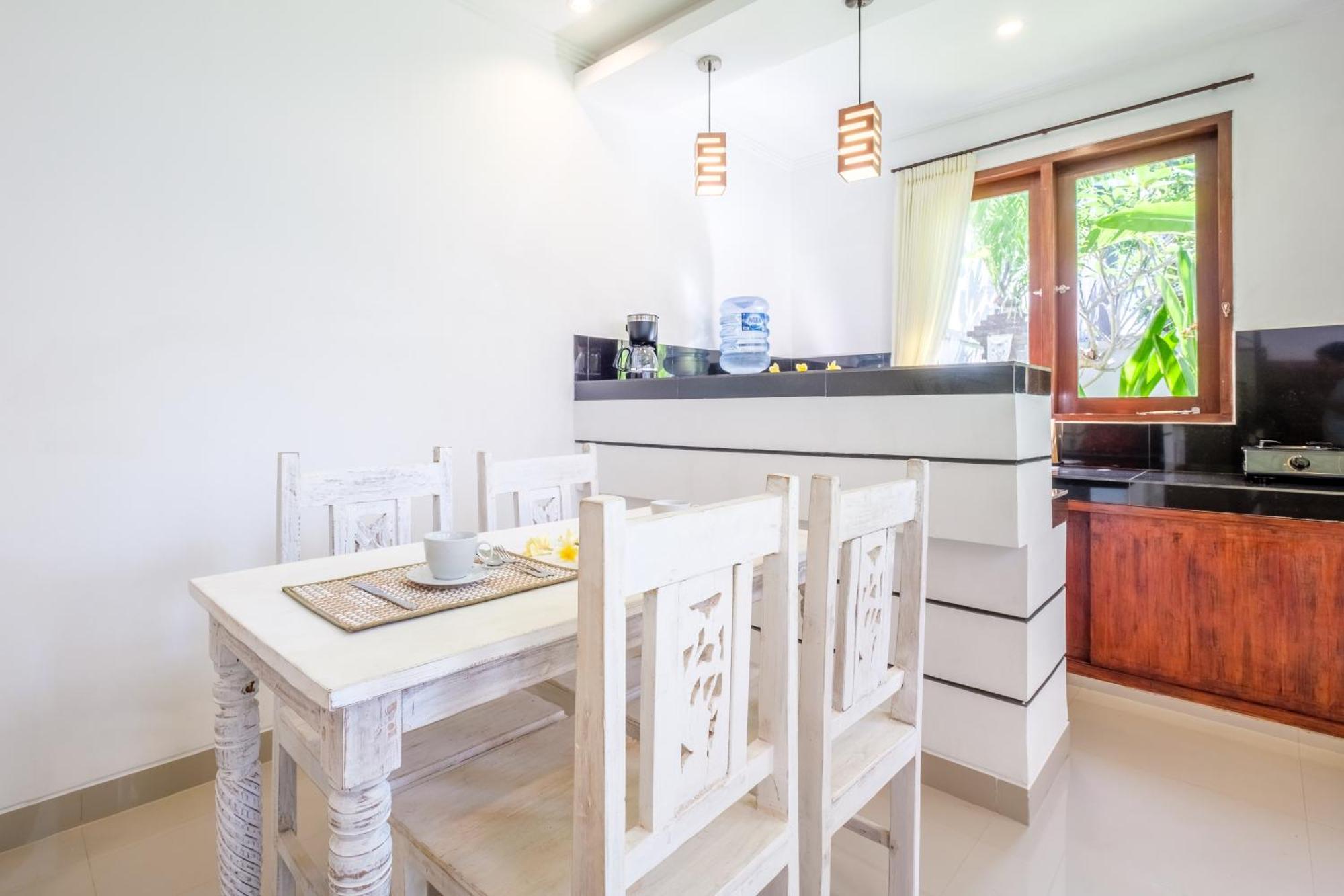 The R Sinabung - Comfort Near The Apartment Sanur