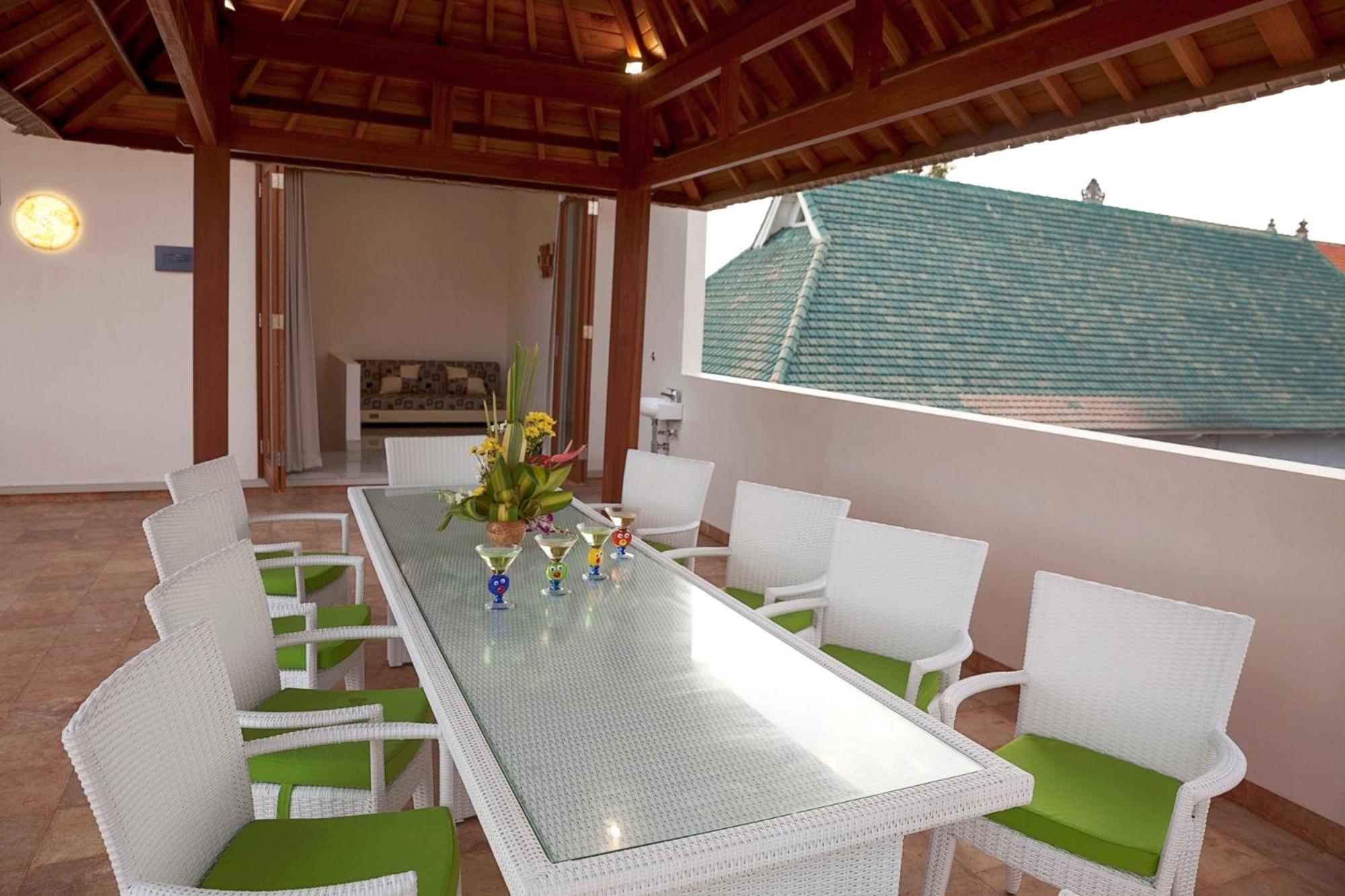 Villa Pineapple *