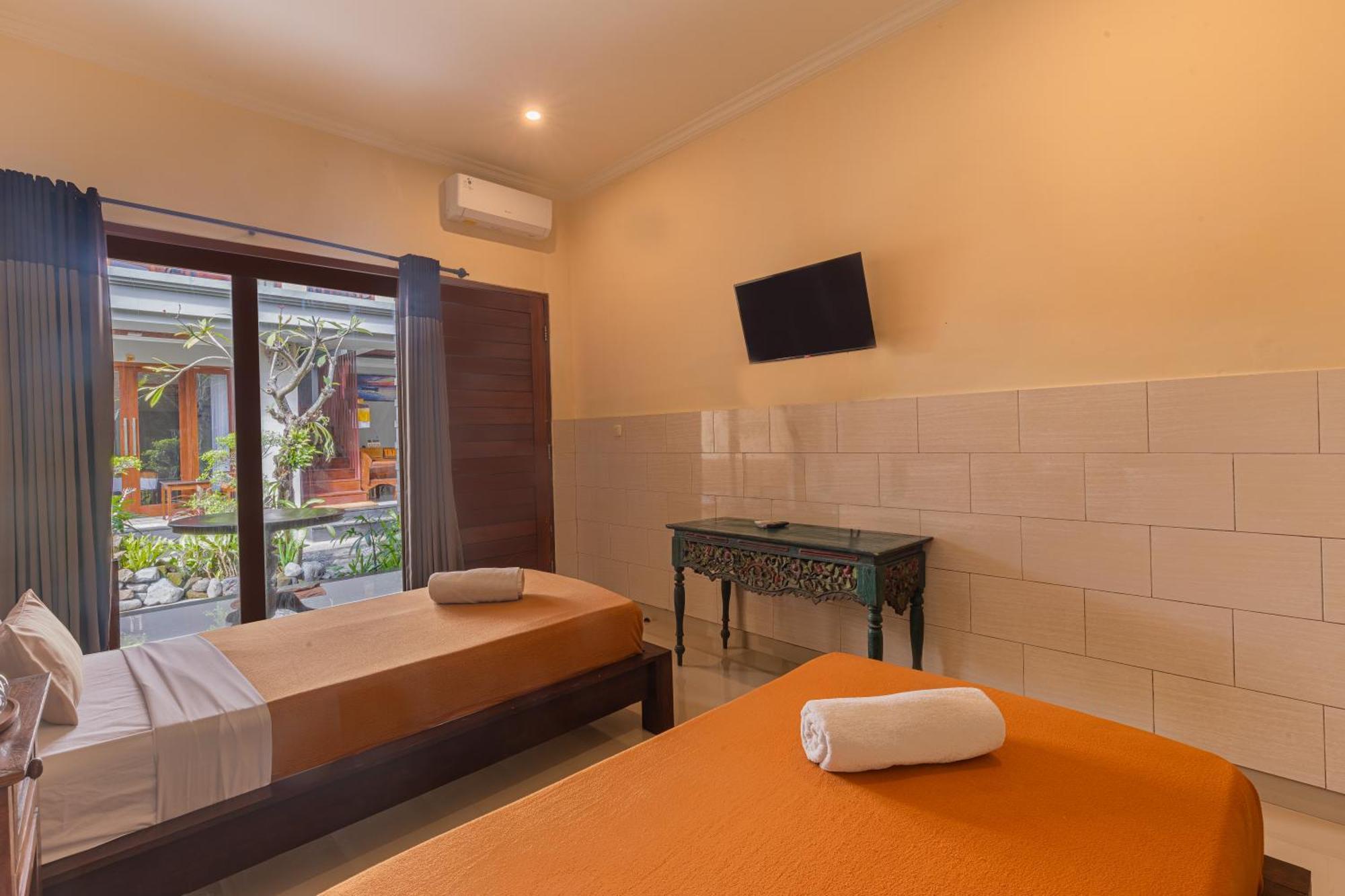 Donahome Guest house *