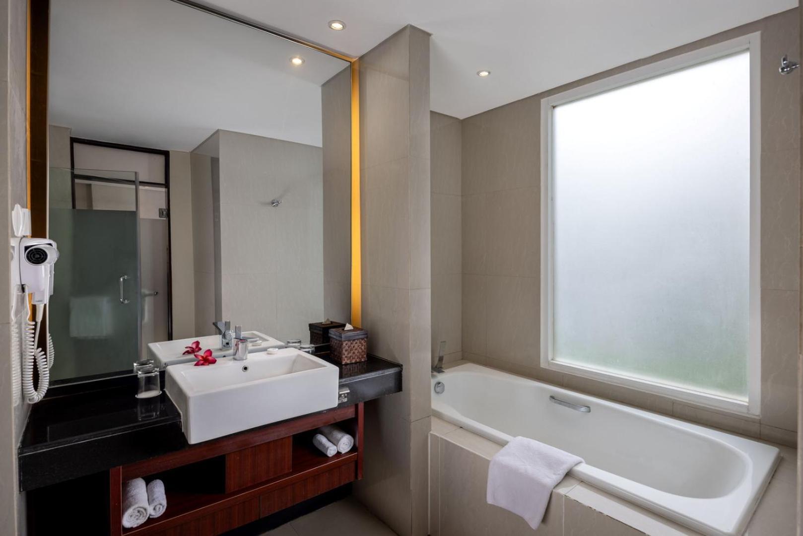Sanur Resort Watujimbar 4* Sanur (Bali)