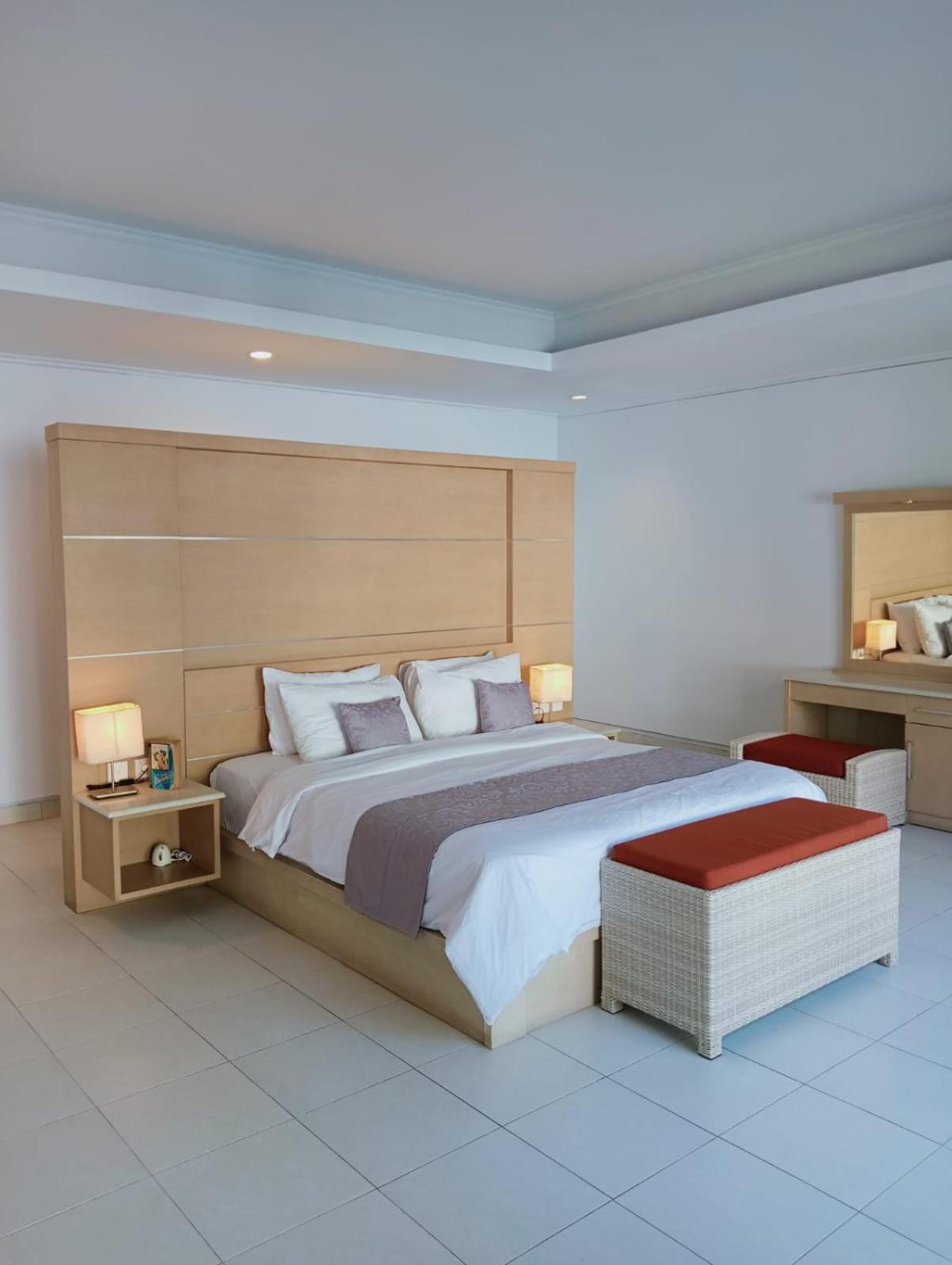 Villa Glisten Up Side Sanur! Sanur (Bali)