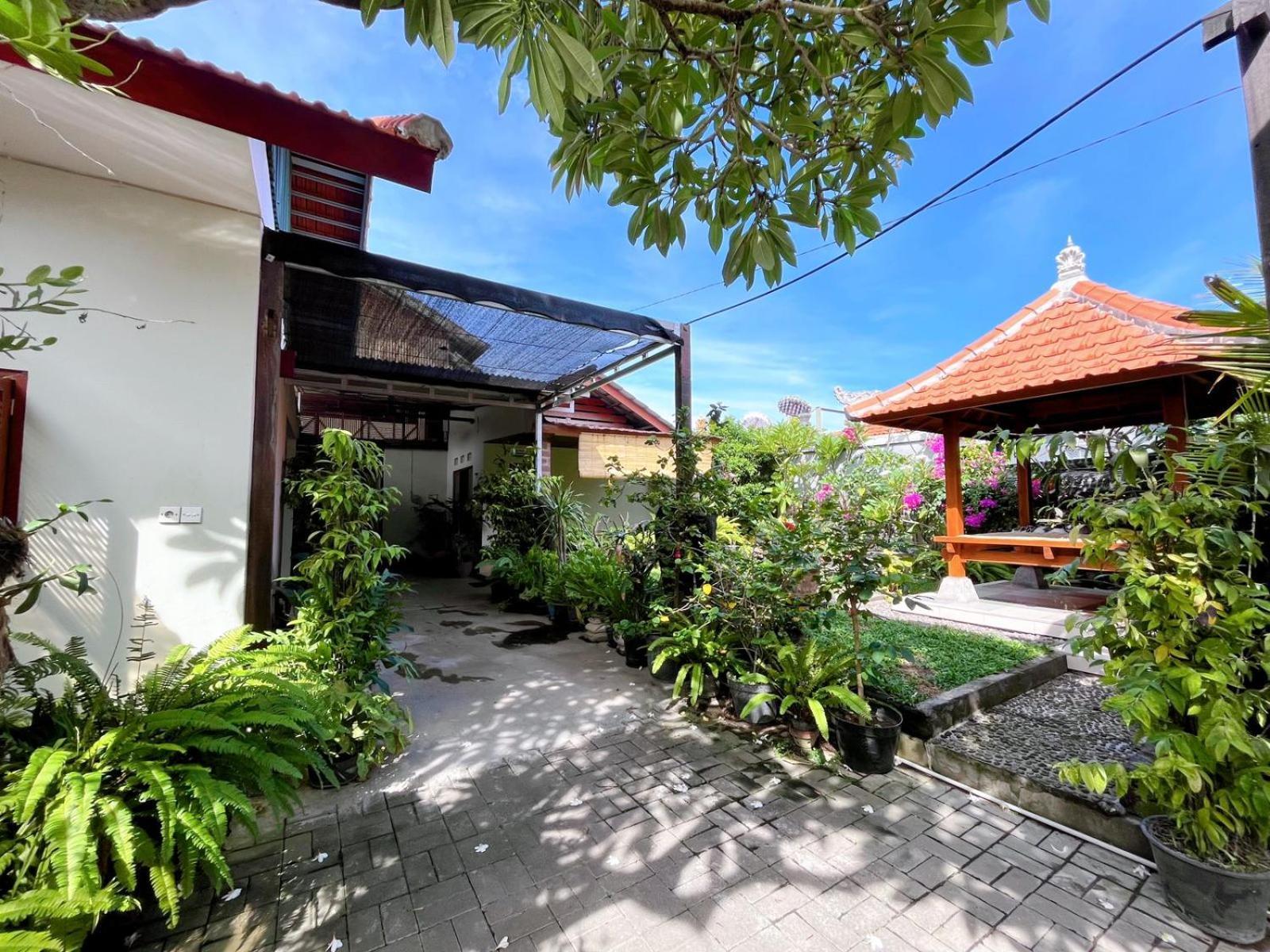 Agung's Annex Privatunterkunft