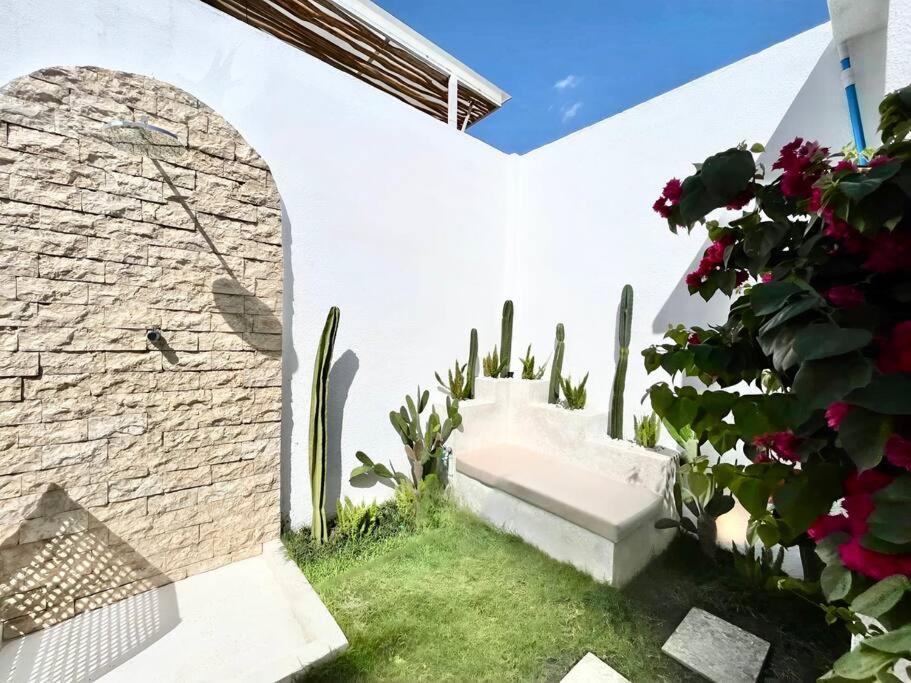 2br The Three Cactuses Stylish Mediteranian 5mins To Villa Sanur (Bali)
