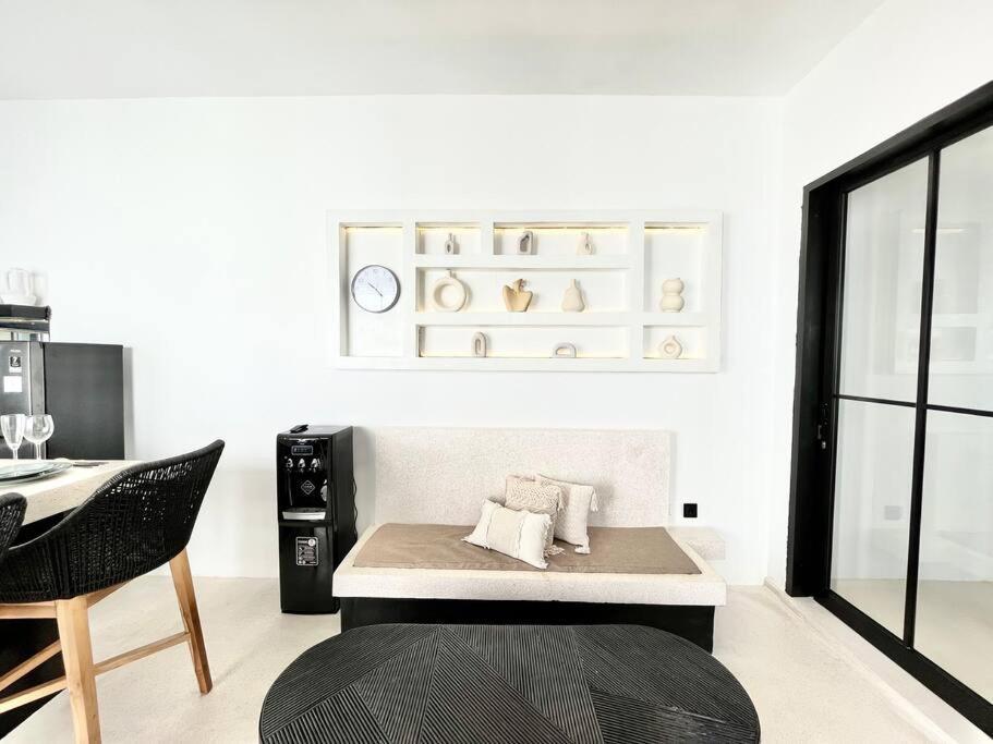 2br The Three Cactuses Stylish Mediteranian 5mins To