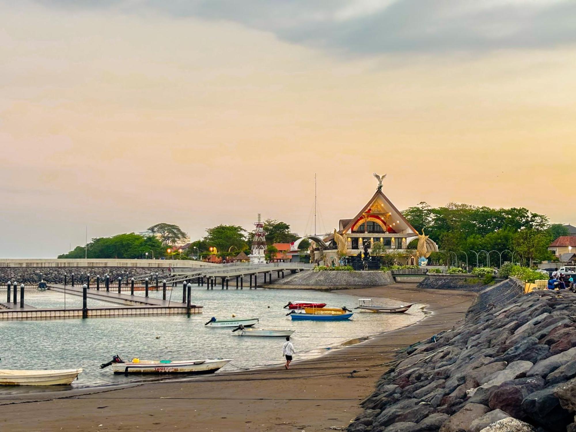 Locus Coliving * Sanur