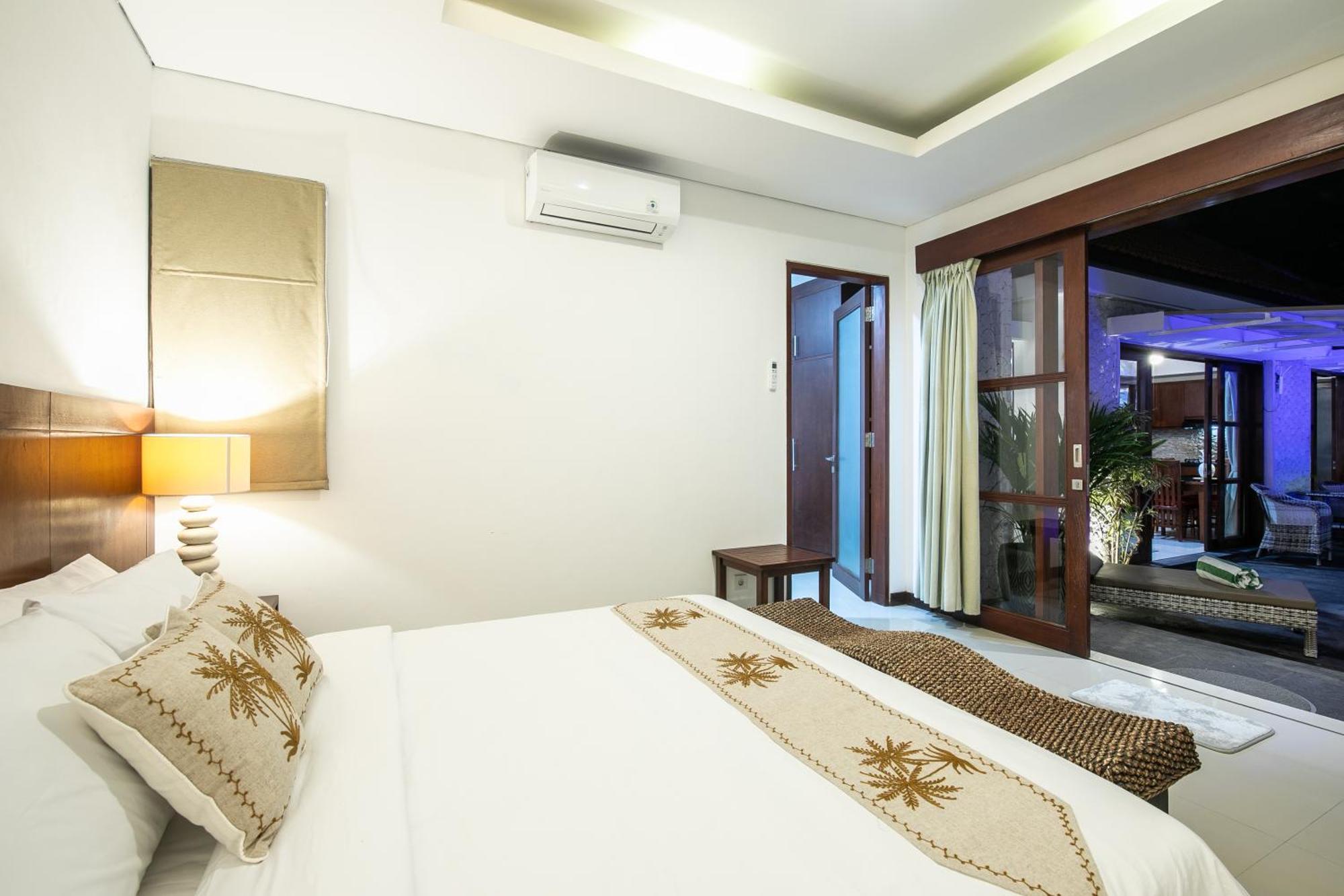 6-br Pool Walk To Danau Tamblingan St Bali Villa Sanur (Bali)