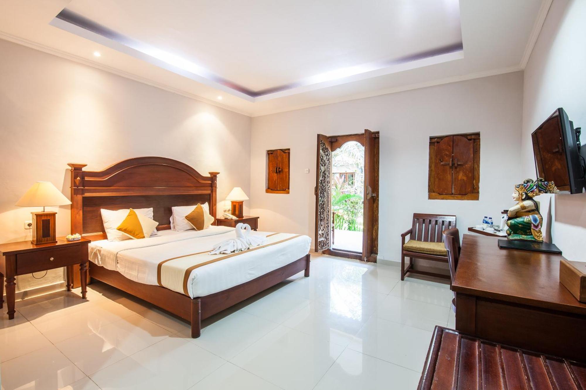 Front Danau Tamblingan St Bali Bed & Breakfast *