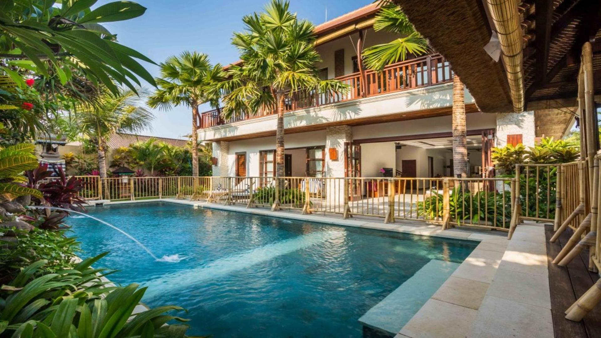 La Bali Villa *