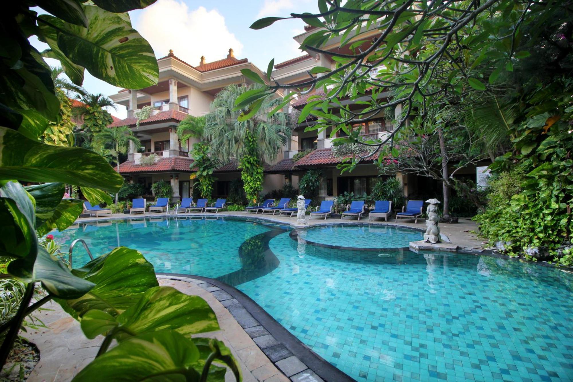 Parigata And Hotel 4*