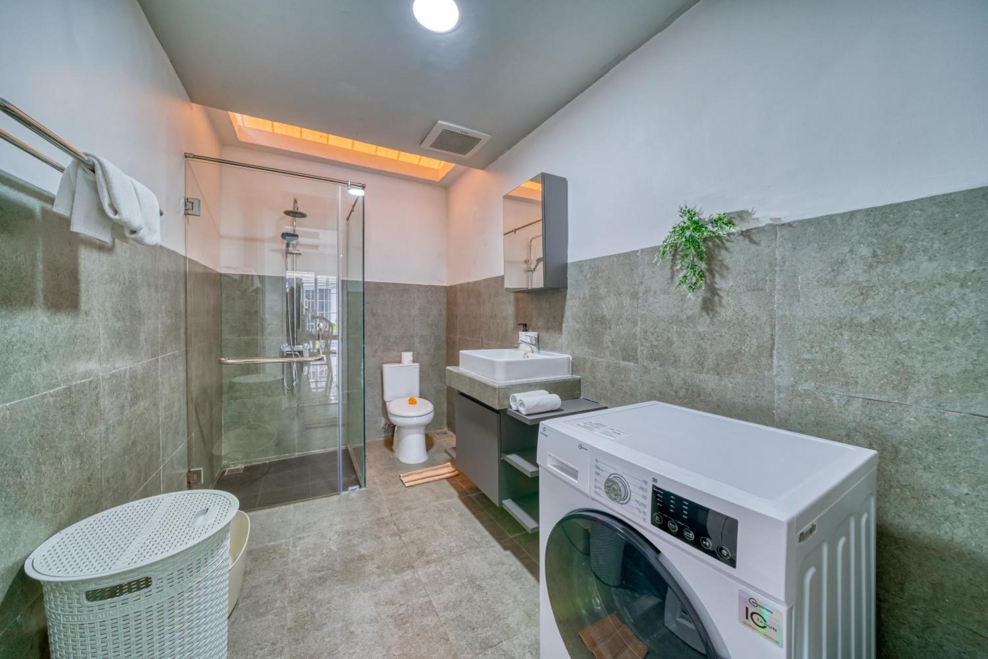 3bd Modern In With Bbq & Huge Shared Pool Apartment Sanur (Bali)