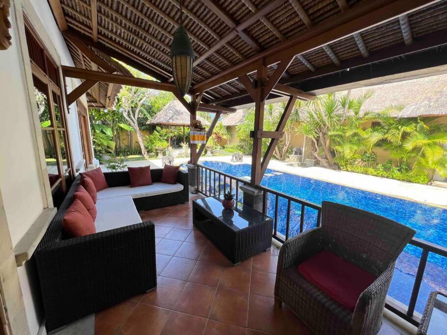 Bali Berg Villa, * Sanur (Bali)