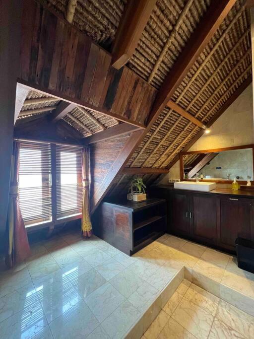 Bali Berg Villa, * Sanur (Bali)